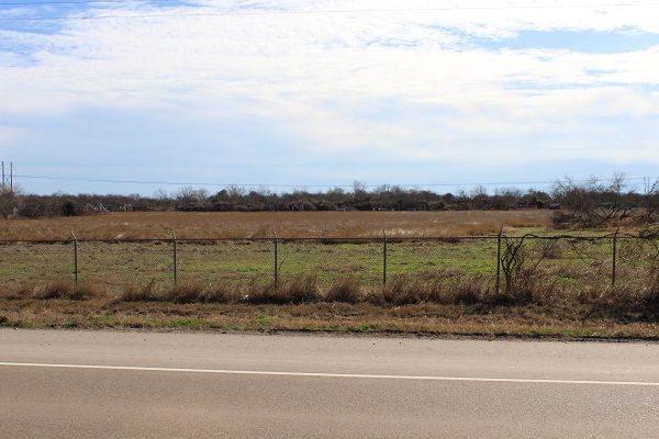6204 Us Hwy 59 N, Victoria, TX 77905